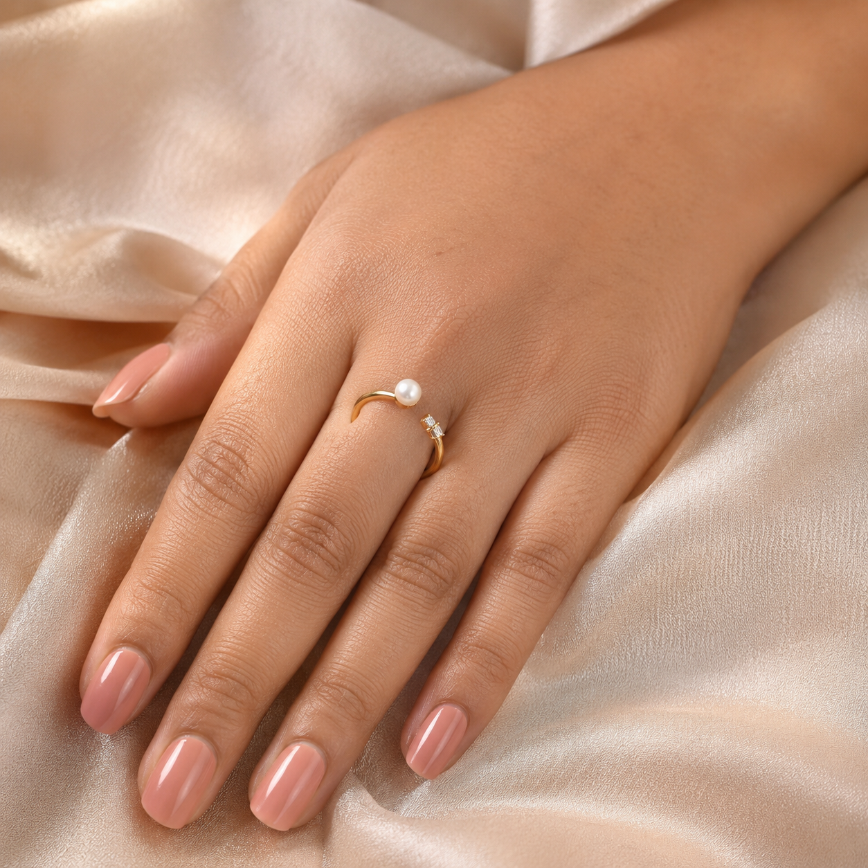 Pearl Kiss Adjustable Ring