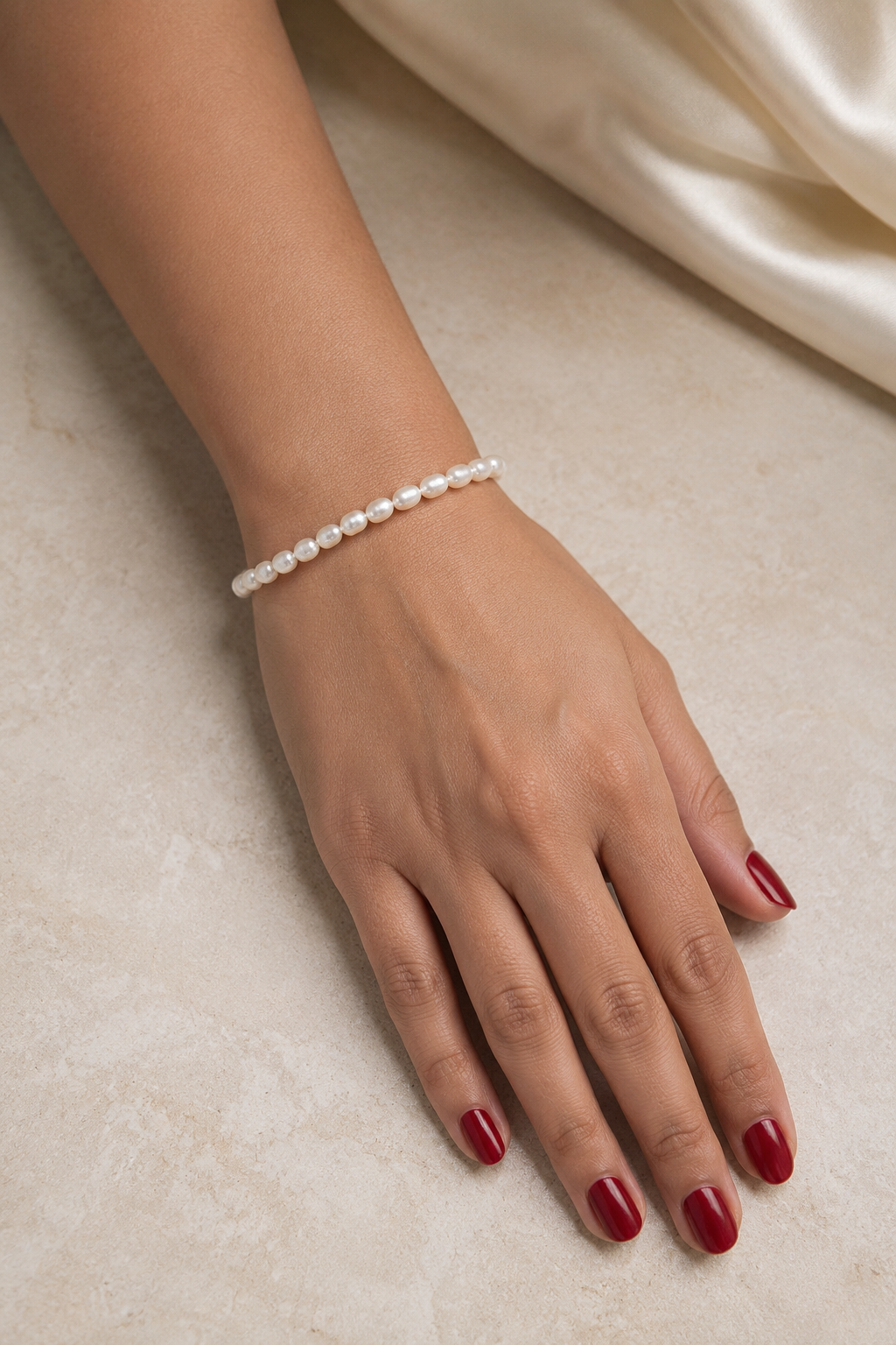 Noor Pearl Bracelet