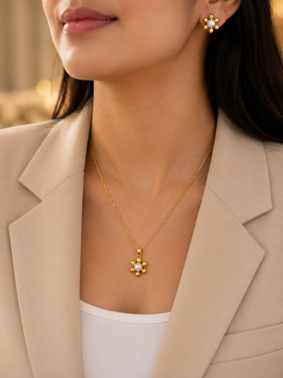 Pearl Blossom Pendant Set