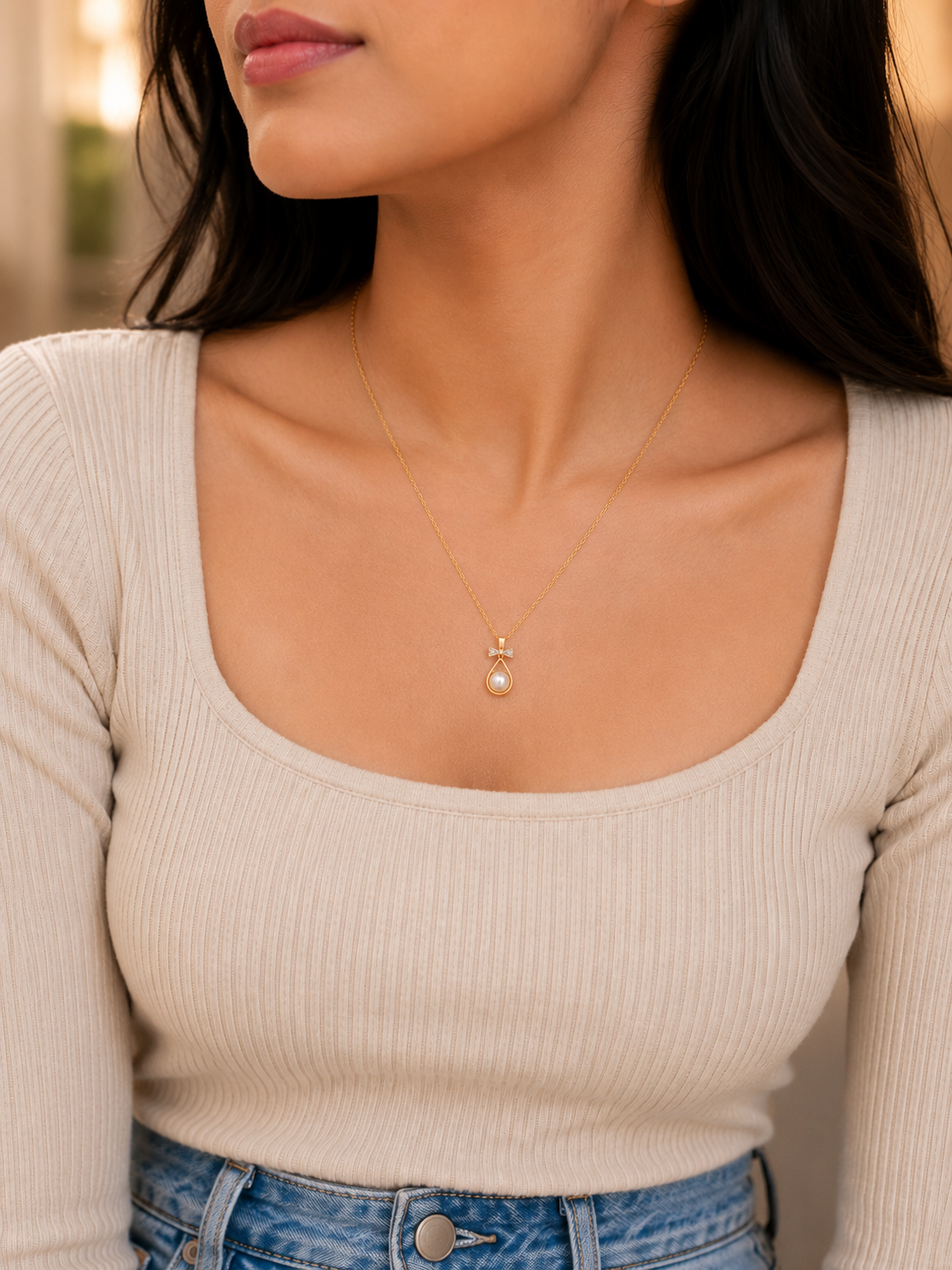 Pearl Lily Pendant