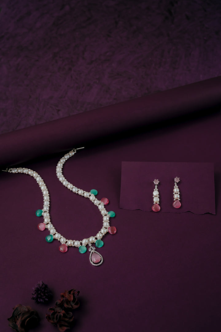 Faux Pearl Necklace set