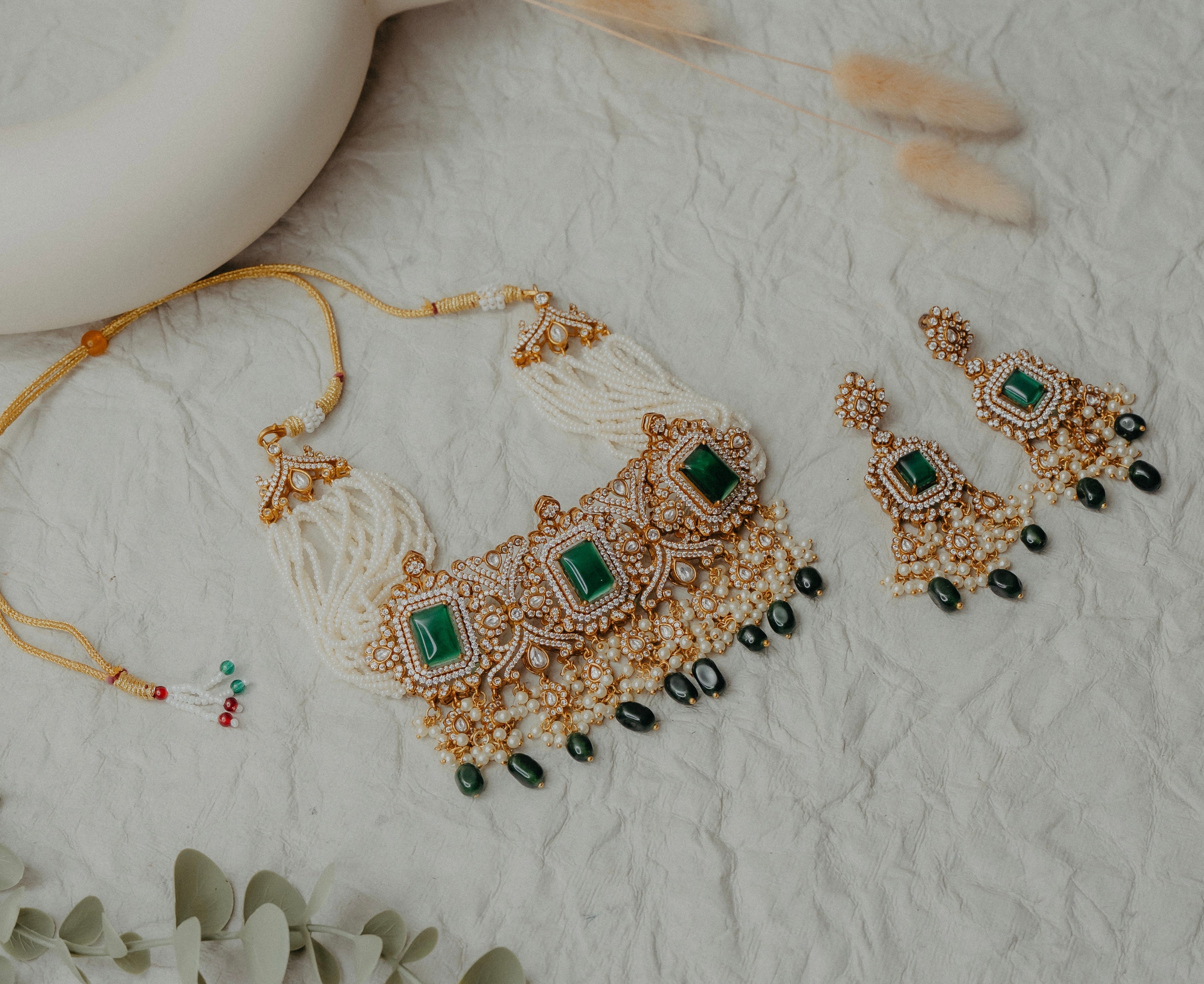 Emerald Esha Choker Set