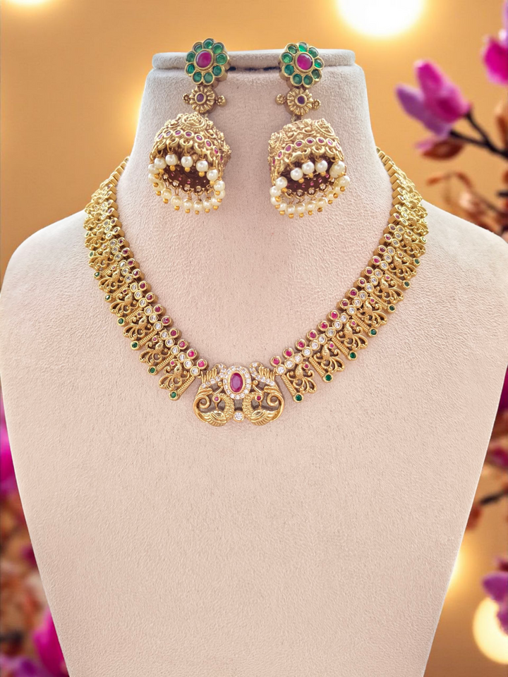 Varnika Short Necklace Set