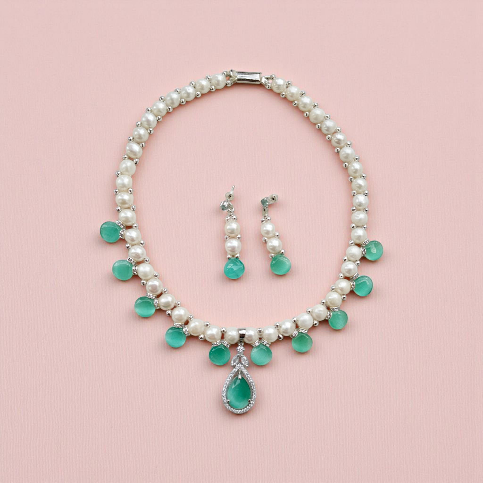 Nilima Pearl Necklace Set