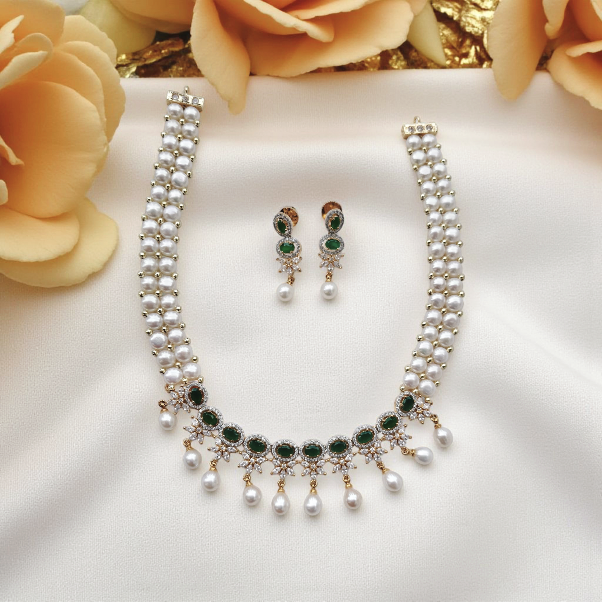 Regal Emerald Green Pearl Necklace Set