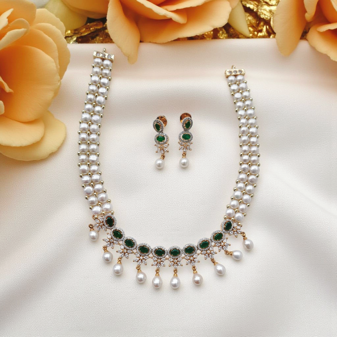 Regal Emerald Green Pearl Necklace Set