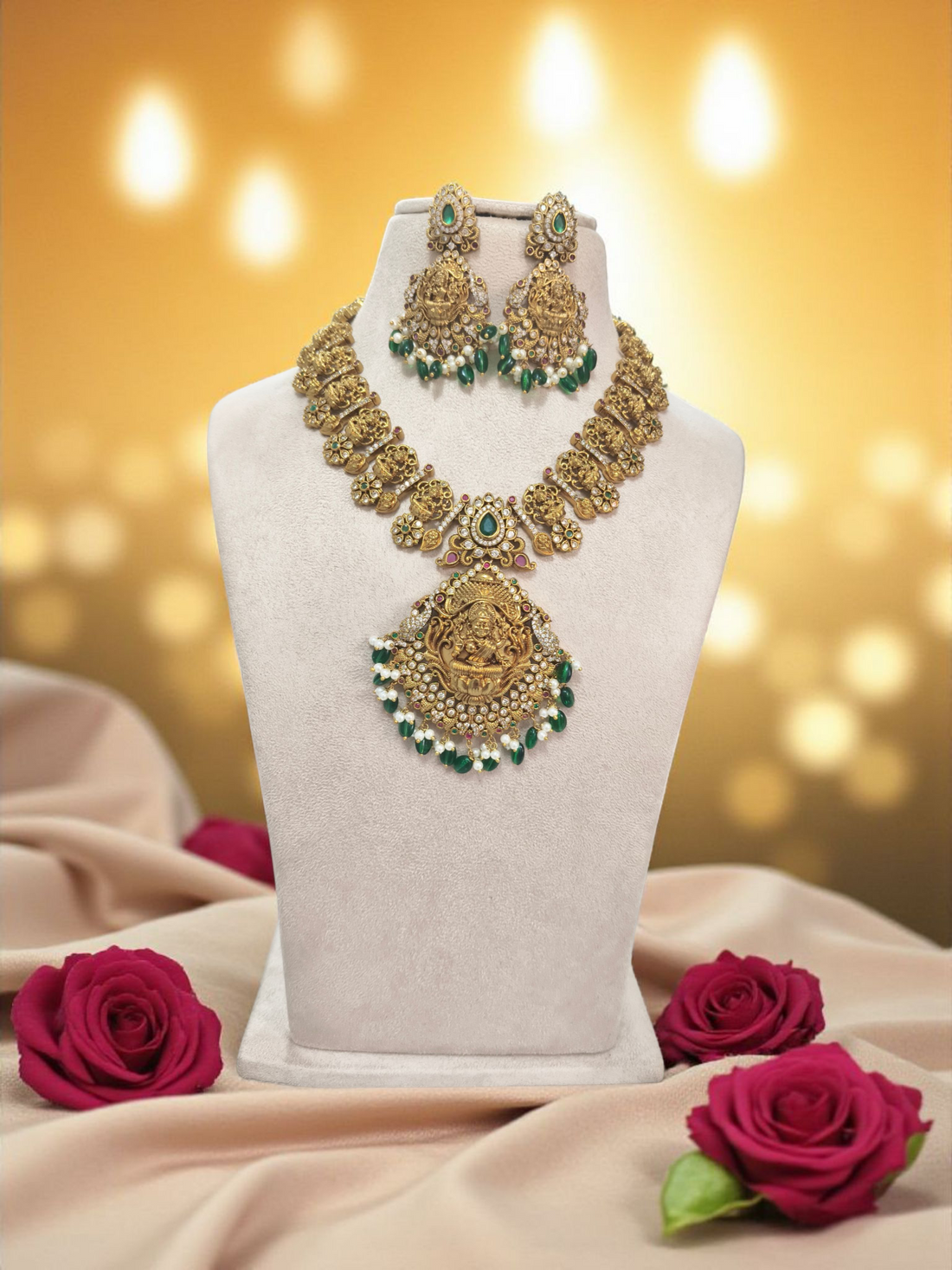 Ambika Short Haar Set