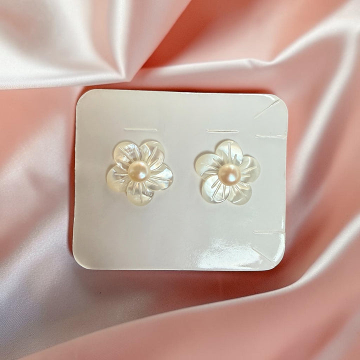 Moonflower Pearl Studs
