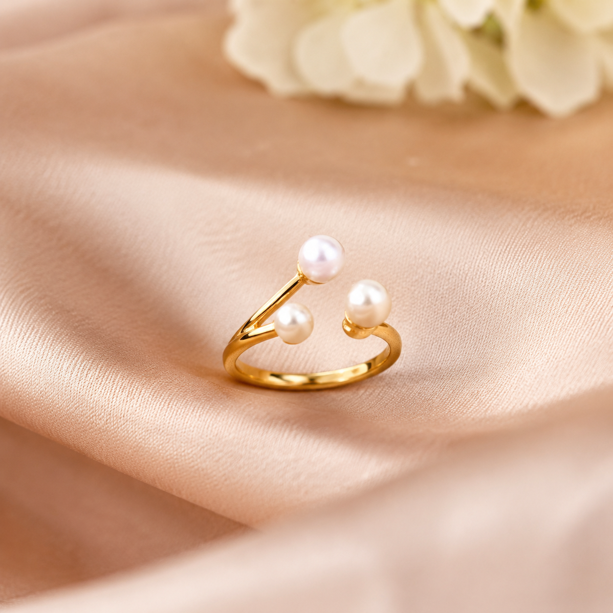 Pearl Moonlit Adjustable Ring